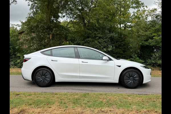Tesla Model 3 RWD 60 kWh | Self Driving + Camera + Stoelvw Nu € 39.975,-!!!
