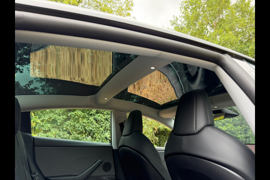 Tesla Model 3 RWD 60 kWh | Self Driving + Camera + Stoelvw Nu € 39.975,-!!!
