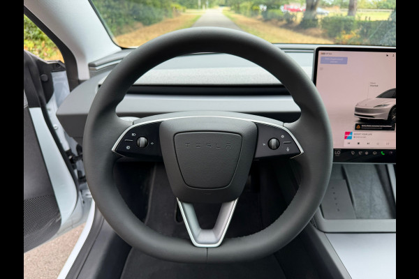 Tesla Model 3 RWD 60 kWh | Self Driving + Camera + Stoelvw Nu € 39.975,-!!!