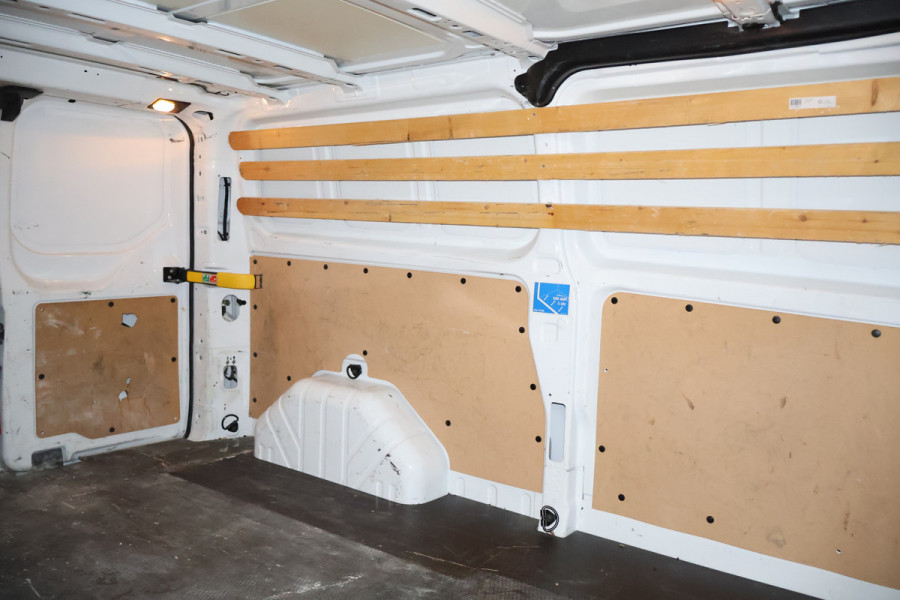 Ford Transit Custom 2.0 TDCI 170pk L2 H1 Airco Camera Trekhaak