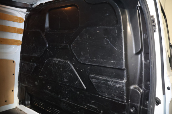 Ford Transit Custom 2.0 TDCI 170pk L2 H1 Airco Camera Trekhaak