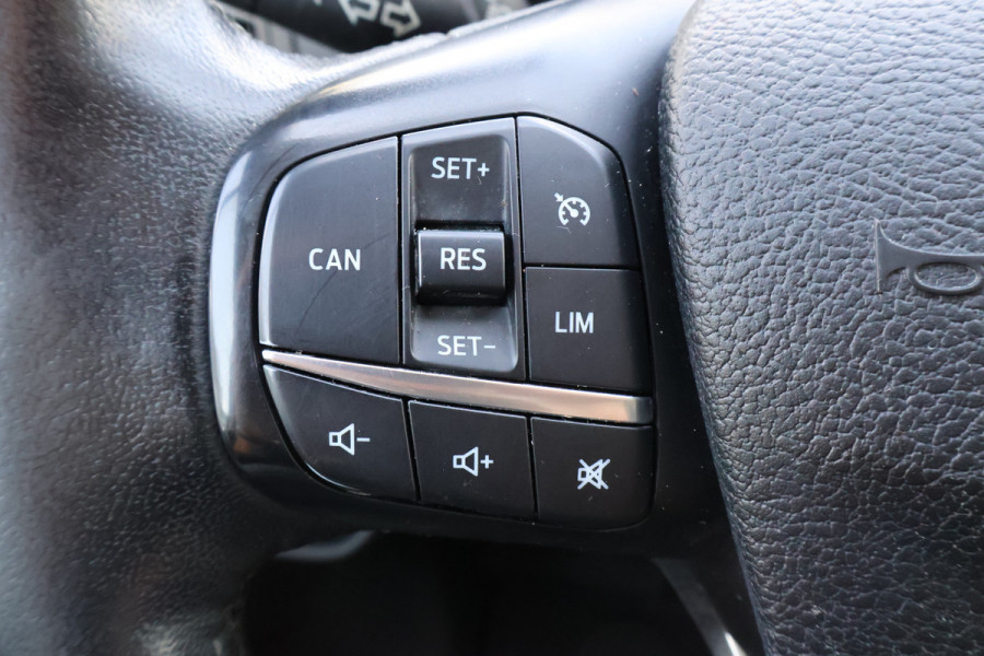 Ford Transit Custom 2.0 TDCI 170pk L2 H1 Airco Camera Trekhaak