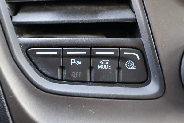 Ford Transit Custom 2.0 TDCI 170pk L2 H1 Airco Camera Trekhaak