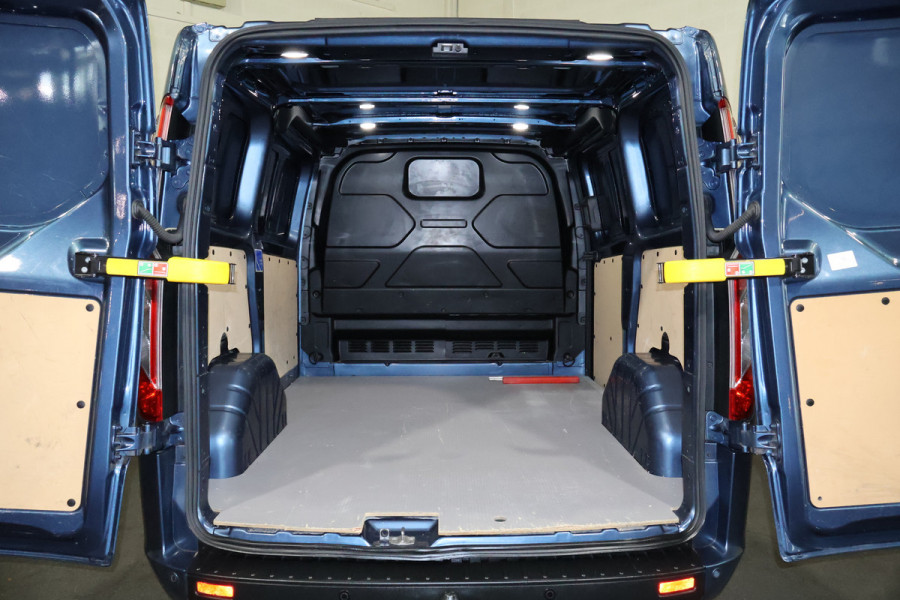 Ford Transit Custom 2.0 TDCI L1 H1 Automaat Navigatie Camera