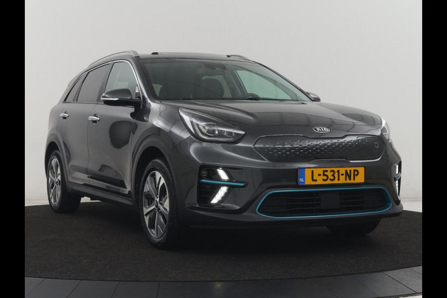 Kia e-Niro DynamicPlusLine 64 kWh Pano| Clima | Half Leder | SOH 94.9% Pano| Clima | Half Leder | SOH 94.9% | Navi | Camera | Stoelverwarming | DAB+ | Carplay