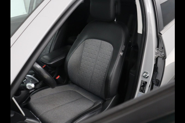Hyundai IONIQ 5 Connect+ 73kWh | SOH 95.2% | Half Leder | Adaptive cruise | Stuur/stoel verwarming | Navigatie | Climate control | Camera | Carplay | DAB+ | Bose Audio