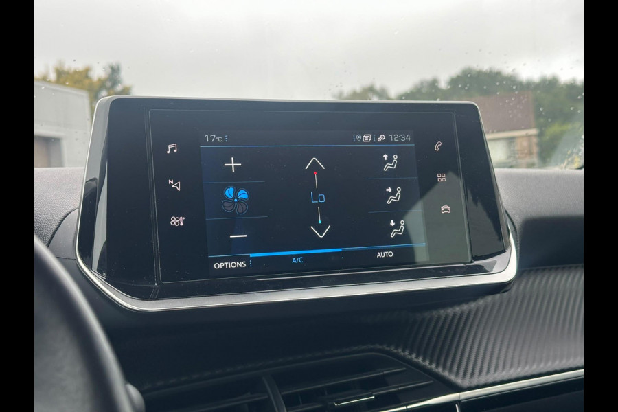 Peugeot 2008 1.2 PureTech Allure 130 PK |  Nieuw binnen, meer foto's volgen!  | Climate Controle | Cruise | LMV