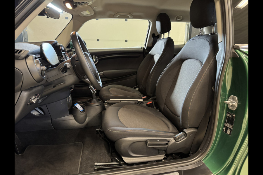 MINI Mini 1.5 One Pepper Automaat | Dealer onderhouden | Origineel NL auto