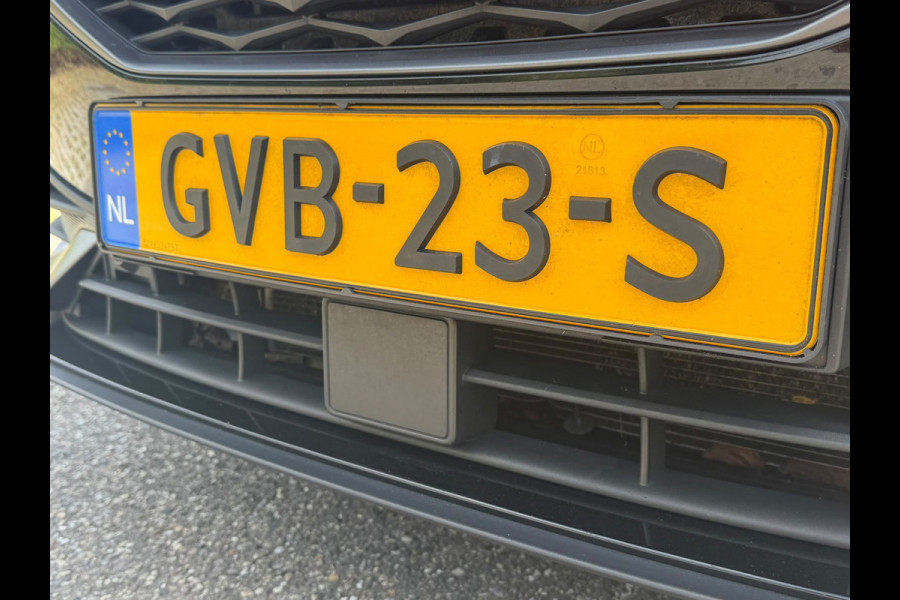 Seat Leon Sportstourer 1.5 TSI e-Hybrid FR PHEV First Edition, matrix led, adaptief cruise, camera, 1 e eigenaar, NL auto met nap