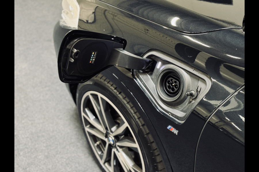 BMW X2 xDrive25e High Exe. M-Sport | Panorama | Memory | harman/kardon