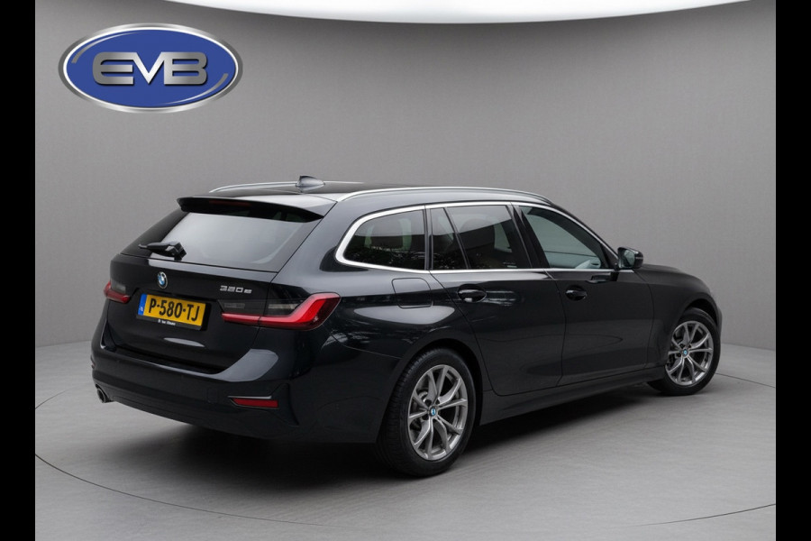 BMW 3 Serie Touring 320e Business Edition Plus,lederen sportinterieur, stoelverw ,1 e eigenaar, dealer onderhouden,NL auto met nap