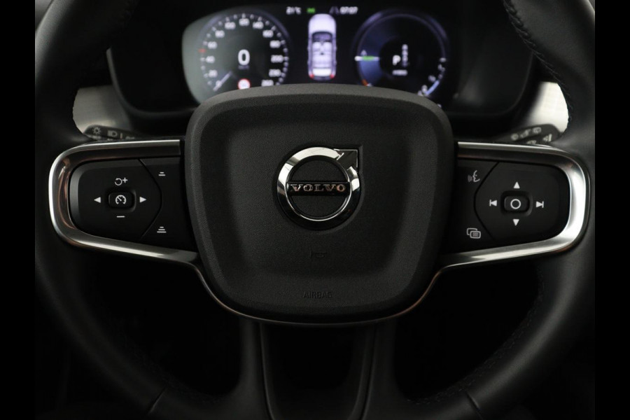 Volvo XC40 1.5 T5 Recharge Momentum Aut. Navi | Virtual display | SOH 89.7% |  Cruise Control | Stoelverwarming | Camera | Trekhaak | Stuurverwarming | DAB+ | Carplay
