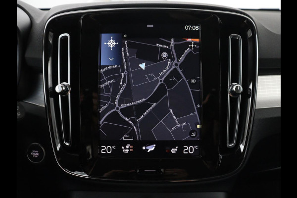 Volvo XC40 1.5 T5 Recharge Momentum Aut. Navi | Virtual display | SOH 89.7% |  Cruise Control | Stoelverwarming | Camera | Trekhaak | Stuurverwarming | DAB+ | Carplay