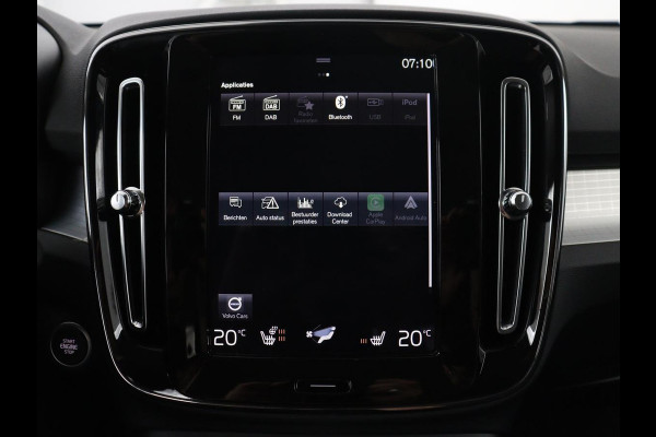 Volvo XC40 1.5 T5 Recharge Momentum Aut. Navi | Virtual display | SOH 89.7% |  Cruise Control | Stoelverwarming | Camera | Trekhaak | Stuurverwarming | DAB+ | Carplay