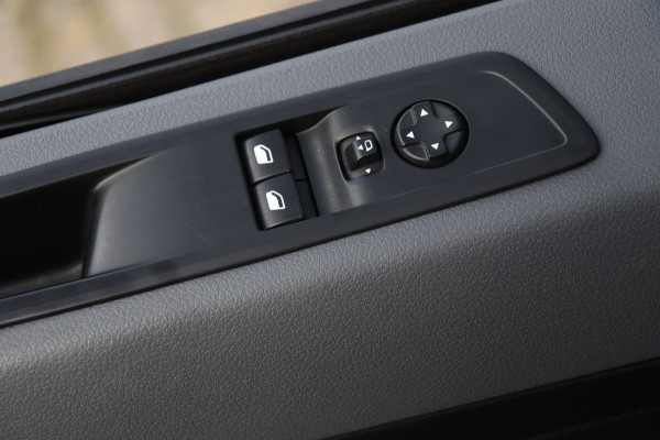 Opel Vivaro-e L2H1 Edition 75 kWh / CAMERA / CARPLAY / NAP!
