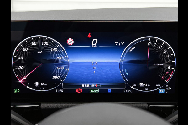 Mercedes-Benz GLA 250 e 140 Year Edition | Plus pakket | Parkeerpakket | Panoramaschuifdak  | 20” tien-dubbelspaaks AMG velgen | 	Warmtewerend, donkergetint glas |