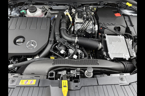 Mercedes-Benz GLA 250 e 140 Year Edition | Plus pakket | Parkeerpakket | Panoramaschuifdak  | 20” tien-dubbelspaaks AMG velgen | 	Warmtewerend, donkergetint glas |