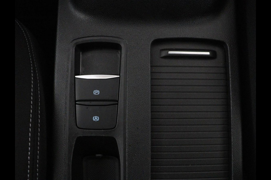 Ford FOCUS Wagon 1.0 EcoBoost Hybrid Titanium Automaat 155 PK | Navi | Clima | Cruise Control | Parkeersensor | Carplay | DAB+