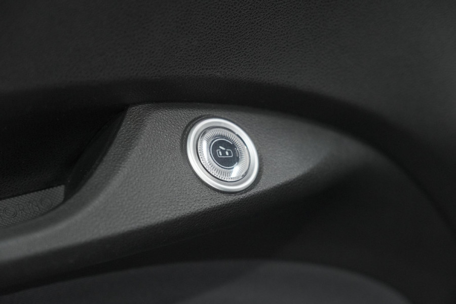 Fiat 500 Icon 42 kWh | SOH 96% | Convenience Pack | Camera | Dodehoekdetectie | Stoelverwarming