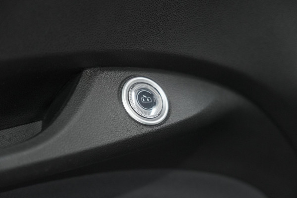 Fiat 500 Icon 42 kWh | SOH 96% | Convenience Pack | Camera | Dodehoekdetectie | Stoelverwarming