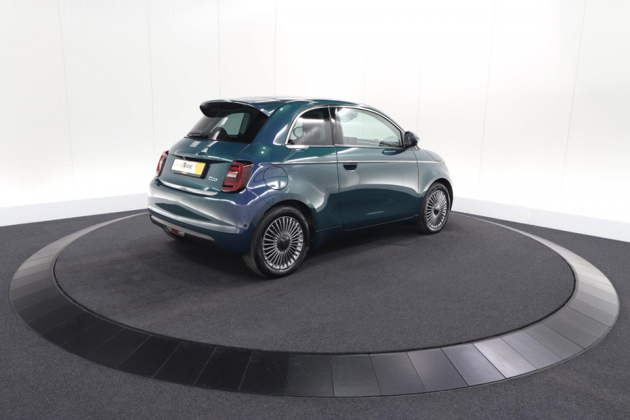 Fiat 500 Icon 42 kWh | SOH 96% | Convenience Pack | Camera | Dodehoekdetectie | Stoelverwarming