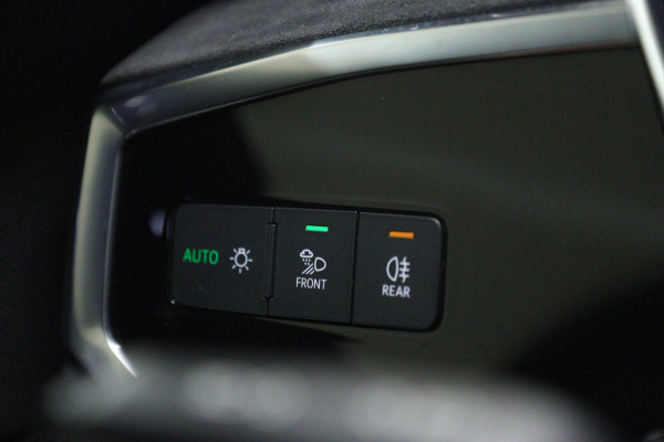 Audi RS Q3 Sportback TFSI Pano/360Cam/Carplay/RSStoelen/Blindspot/BOMVOL