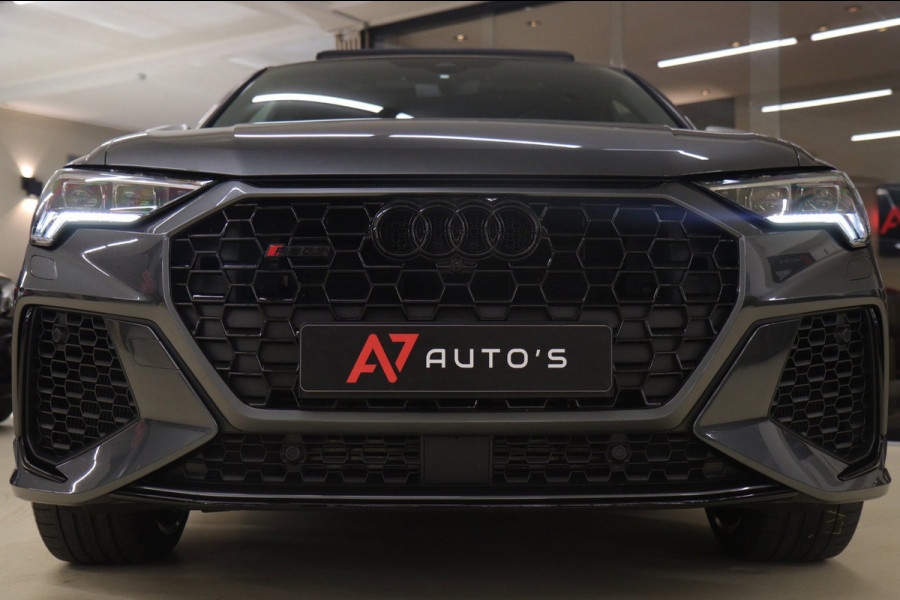 Audi RS Q3 Sportback TFSI Pano/360Cam/Carplay/RSStoelen/Blindspot/BOMVOL