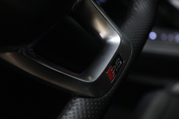 Audi RS Q3 Sportback TFSI Pano/360Cam/Carplay/RSStoelen/Blindspot/BOMVOL