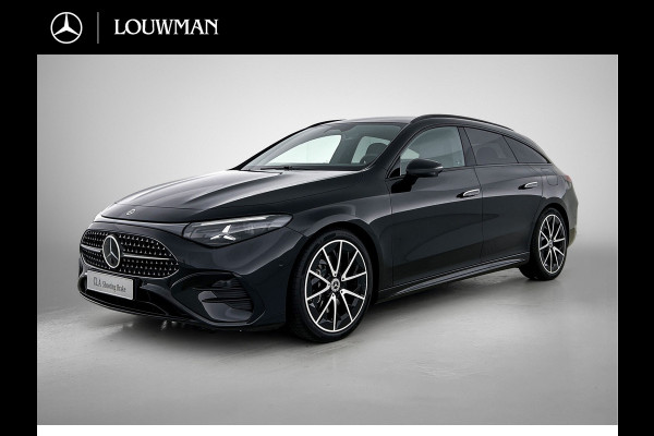 Mercedes-Benz CLA-Klasse Shooting Brake 200 Business Solution AMG | Premium pakket | Nightpakket | Parkeerpakket | Trekhaak | Vast panoramadak | Massage functie | 19" vijf dubbelspaaks lichtmetalen AMG-velgen |