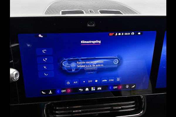 Mercedes-Benz CLA-Klasse Shooting Brake 200 Business Solution AMG | Premium pakket | Nightpakket | Parkeerpakket | Trekhaak | Vast panoramadak | Massage functie | 19" vijf dubbelspaaks lichtmetalen AMG-velgen |