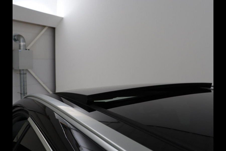 Volvo V90 2.0 T8 Plug-in hybrid AWD Plus Bright | SOH 97,1 | Panoramadak | Leder | Memory | Harman/Kardon | Stuur/stoel verwarming | Achterbank verwarming | Carplay | Cruise control | 360 Camera | Park assist | Trekhaak