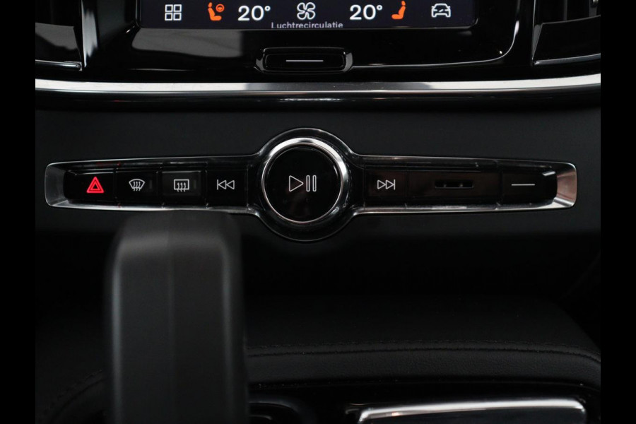 Volvo V90 2.0 T8 Plug-in hybrid AWD Plus Bright | SOH 97,1 | Panoramadak | Leder | Memory | Harman/Kardon | Stuur/stoel verwarming | Achterbank verwarming | Carplay | Cruise control | 360 Camera | Park assist | Trekhaak