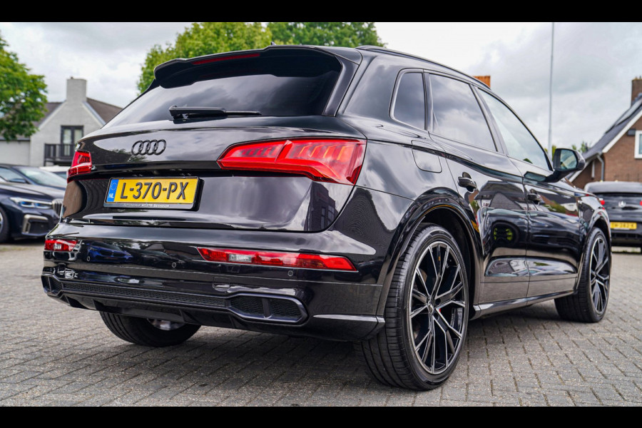 Audi SQ5 3.0 TFSI SQ5 quattro Pro Line Plus | Panorama | Trekhaak | Massage stoelen voor | Adaptieve Cruise | RS Zetels | RS Stuur