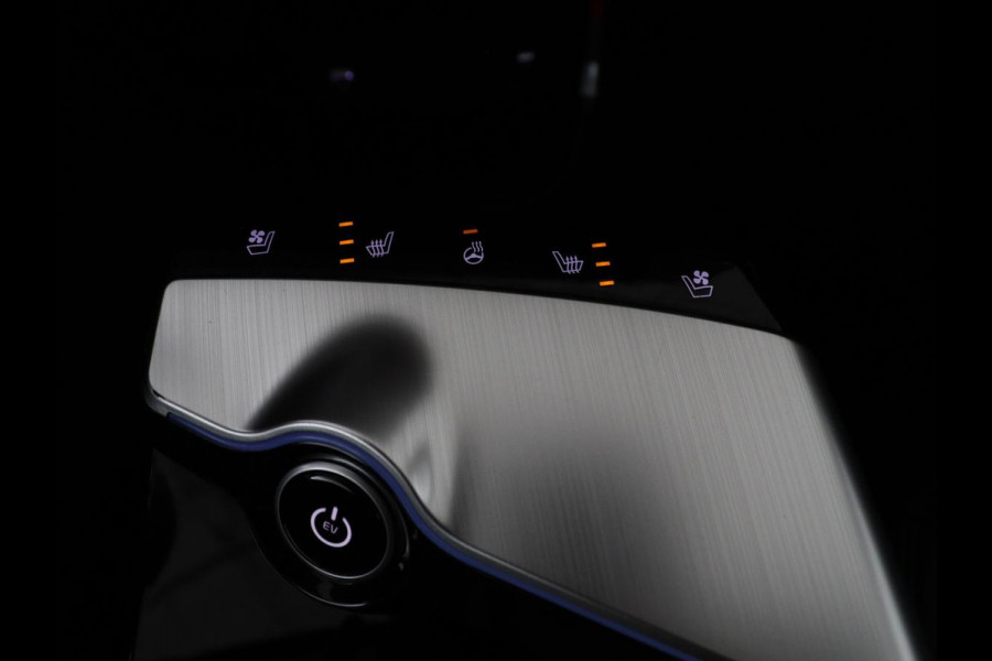 Kia Ev6 Plus 77.4 kWh Navi | Virtual Display | SOH 95.1% | Leder | Elec. Stoelen | Stoelverwarming | Stoelventilatie | Cruise Control | Camera | Carplay | DAB+