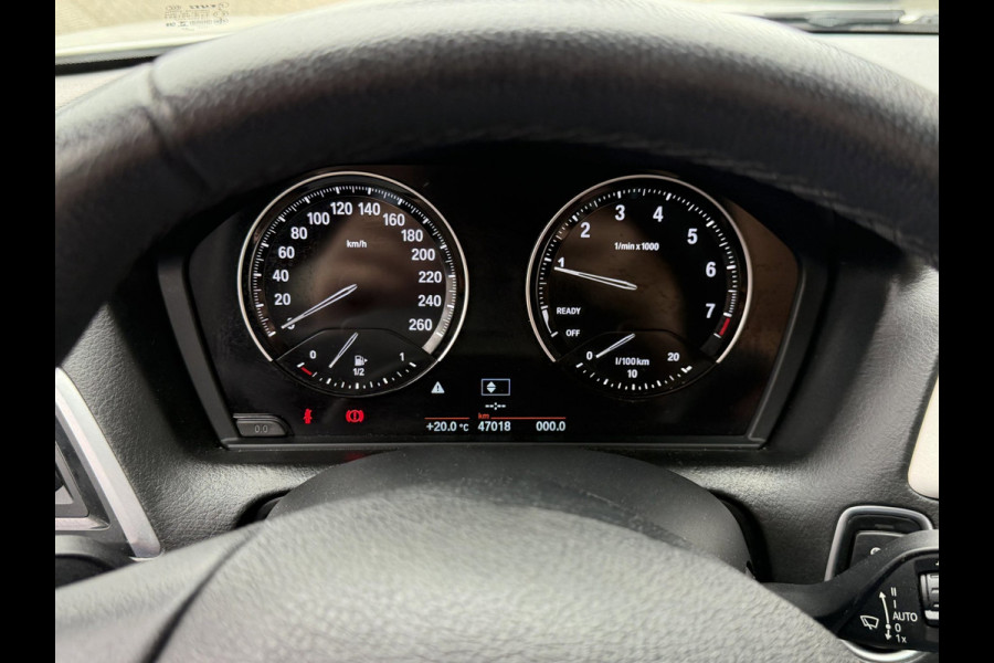 BMW 1-serie 118i 5Drs - 47.000 KM I Navigatie / Apple CarPlay I Airco I LED I PDC I Sport velgen I Dealer onderhouden