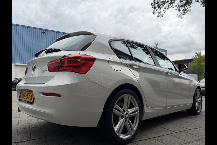 BMW 1-serie 118i 5Drs - 47.000 KM I Navigatie / Apple CarPlay I Airco I LED I PDC I Sport velgen I Dealer onderhouden