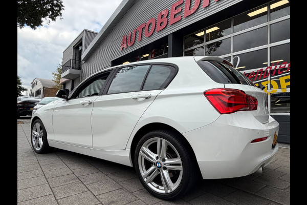 BMW 1-serie 118i 5Drs - 47.000 KM I Navigatie / Apple CarPlay I Airco I LED I PDC I Sport velgen I Dealer onderhouden