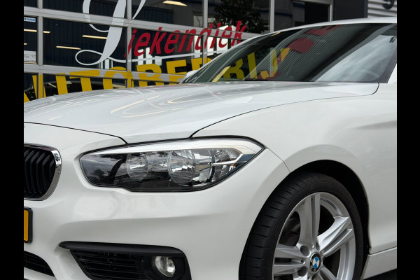 BMW 1-serie 118i 5Drs - 47.000 KM I Navigatie / Apple CarPlay I Airco I LED I PDC I Sport velgen I Dealer onderhouden