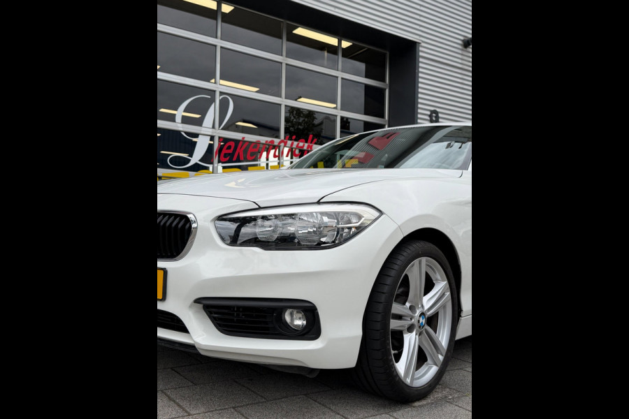 BMW 1-serie 118i 5Drs - 47.000 KM I Navigatie / Apple CarPlay I Airco I LED I PDC I Sport velgen I Dealer onderhouden