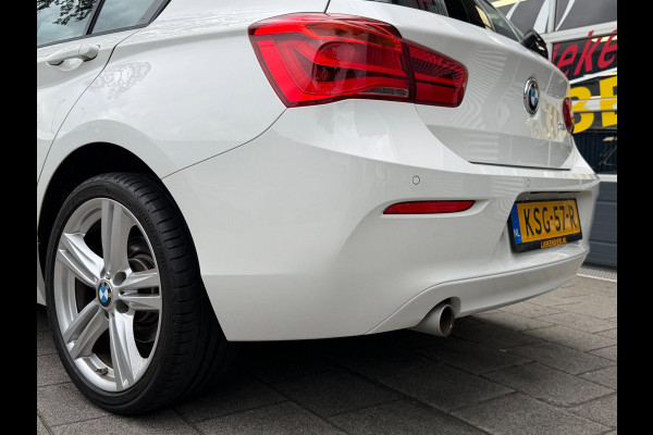 BMW 1-serie 118i 5Drs - 47.000 KM I Navigatie / Apple CarPlay I Airco I LED I PDC I Sport velgen I Dealer onderhouden