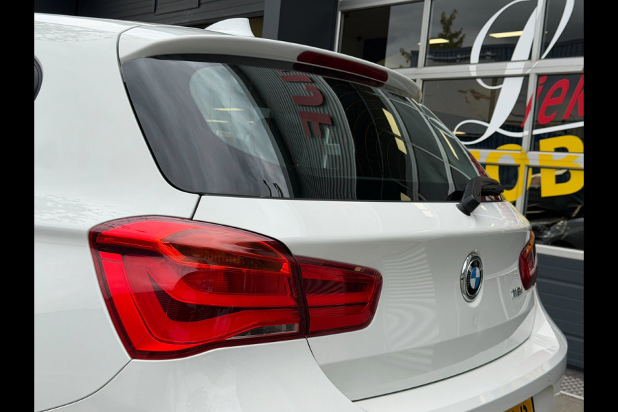 BMW 1-serie 118i 5Drs - 47.000 KM I Navigatie / Apple CarPlay I Airco I LED I PDC I Sport velgen I Dealer onderhouden