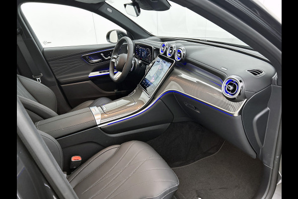 Mercedes-Benz GLC 400e 4MATIC Business Solution AMG | Premium Plus | Winterpakket | Techniekpakket | Nightpakket | Rijassistentiepakket Plus | Trekhaak | 20 inch vijfspaaks lichtmetalen AMG-velgen | Treeplanken in aluminiumlook |