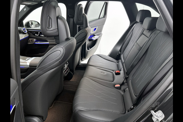 Mercedes-Benz GLC 400e 4MATIC Business Solution AMG | Premium Plus | Winterpakket | Techniekpakket | Nightpakket | Rijassistentiepakket Plus | Trekhaak | 20 inch vijfspaaks lichtmetalen AMG-velgen | Treeplanken in aluminiumlook |