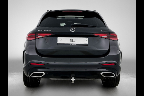 Mercedes-Benz GLC 400e 4MATIC Business Solution AMG | Premium Plus | Winterpakket | Techniekpakket | Nightpakket | Rijassistentiepakket Plus | Trekhaak | 20 inch vijfspaaks lichtmetalen AMG-velgen | Treeplanken in aluminiumlook |