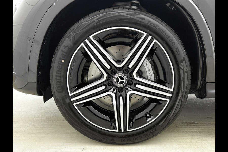 Mercedes-Benz GLC 400e 4MATIC Business Solution AMG | Premium Plus | Winterpakket | Techniekpakket | Nightpakket | Rijassistentiepakket Plus | Trekhaak | 20 inch vijfspaaks lichtmetalen AMG-velgen | Treeplanken in aluminiumlook |