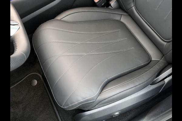 Mercedes-Benz GLC 400e 4MATIC Business Solution AMG | Premium Plus | Winterpakket | Techniekpakket | Nightpakket | Rijassistentiepakket Plus | Trekhaak | 20 inch vijfspaaks lichtmetalen AMG-velgen | Treeplanken in aluminiumlook |