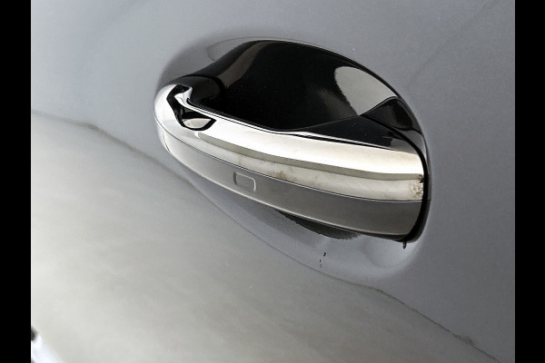 Mercedes-Benz GLC 400e 4MATIC Business Solution AMG | Premium Plus | Winterpakket | Techniekpakket | Nightpakket | Rijassistentiepakket Plus | Trekhaak | 20 inch vijfspaaks lichtmetalen AMG-velgen | Treeplanken in aluminiumlook |
