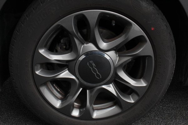 Fiat 500 1.0 Hybrid Sport Navigatie Half Lederen Bekleding Airco Dab Cruise Control Lichtmetalen Velgen Sportstoelen