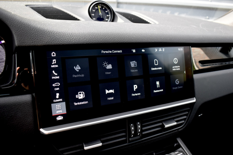 Porsche Cayenne Coupé 3.0 E-Hybrid 462pk Sport Chrono | Pano | 360 Camera | 21'' Wielen | Luchtvering | Stuurverwarming |  Stoel + Achterbankverwarming | LED Achterlichten donker |