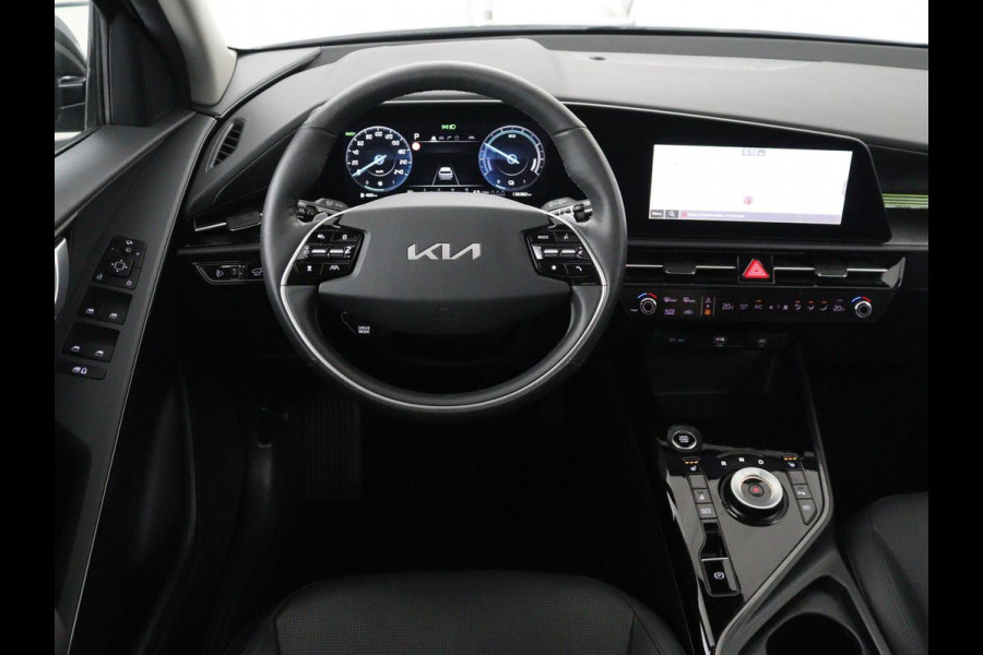Kia Niro 1.6 GDi Hybrid DynamicPlusLine | Panoramadak | Leder | Stuur/stoelverwarming | Head-up | Adaptive cruise | Lane assist | Carplay | Camera | Park assist | Climate control | Trekhaak